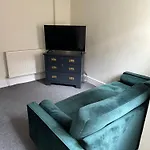 Marks Place