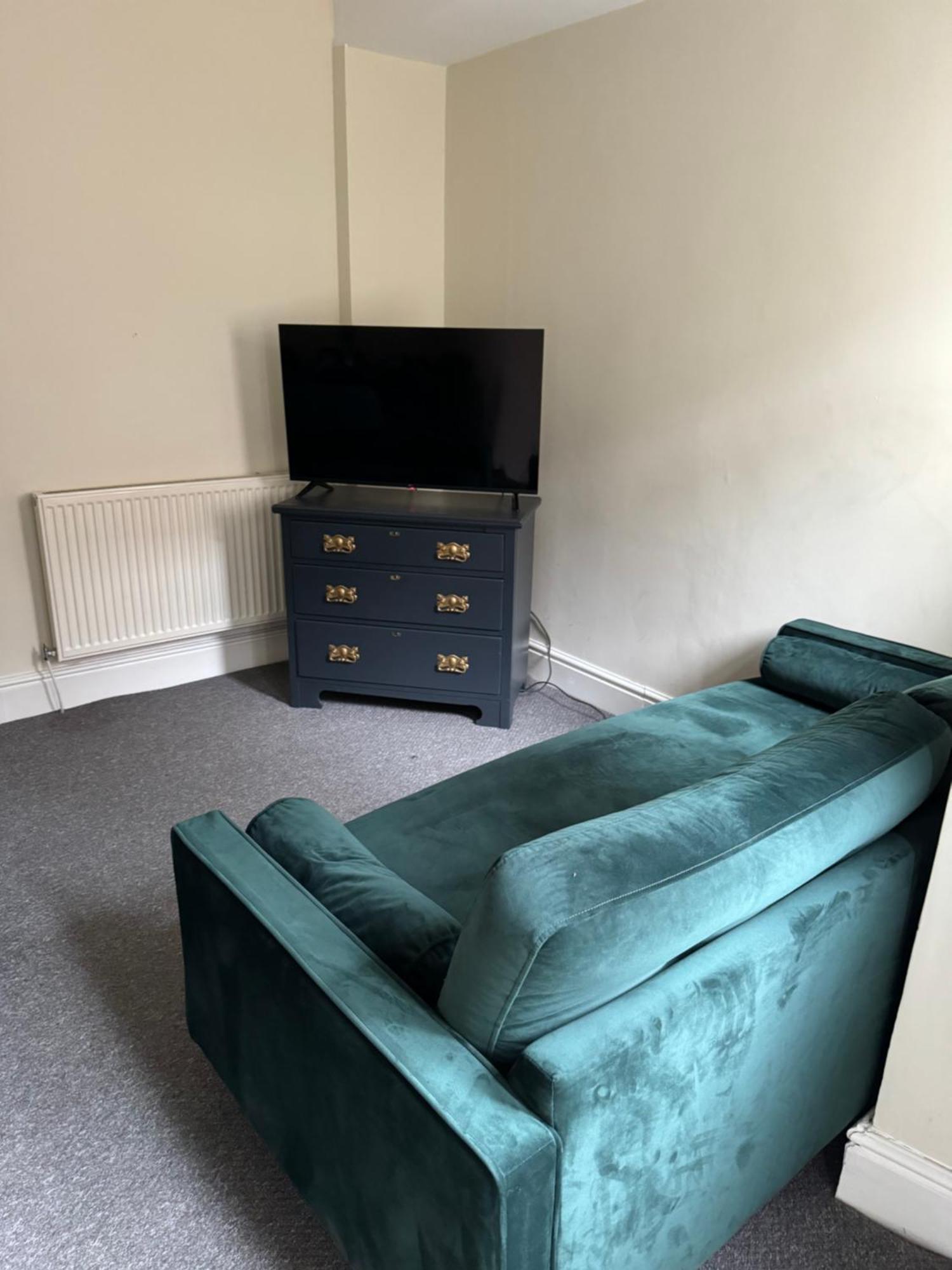 Marks Place Apartment